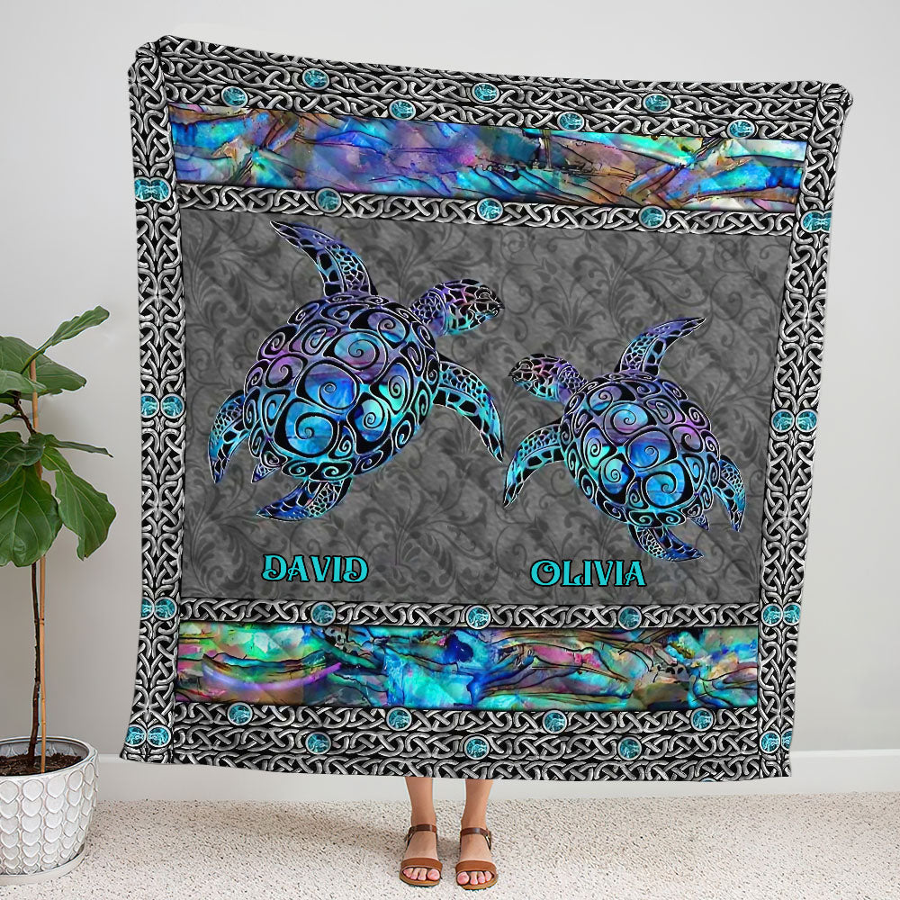 BLISSCORNERS PERSONALIZED COUPLE TURTLE FLEECE BLANKET