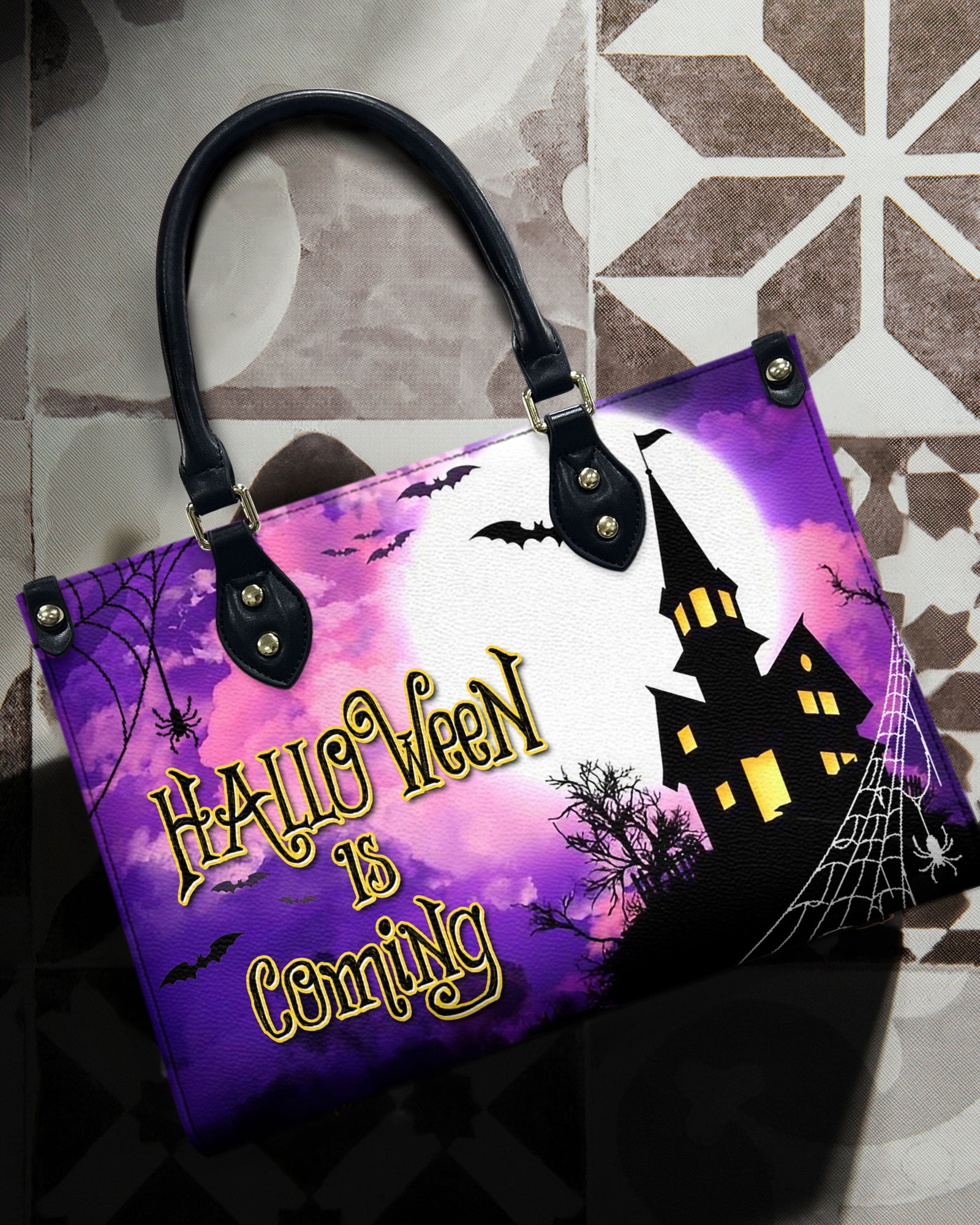 BLISSCORNERS HALLOWEEN IS COMING LEATHER HANDBAG