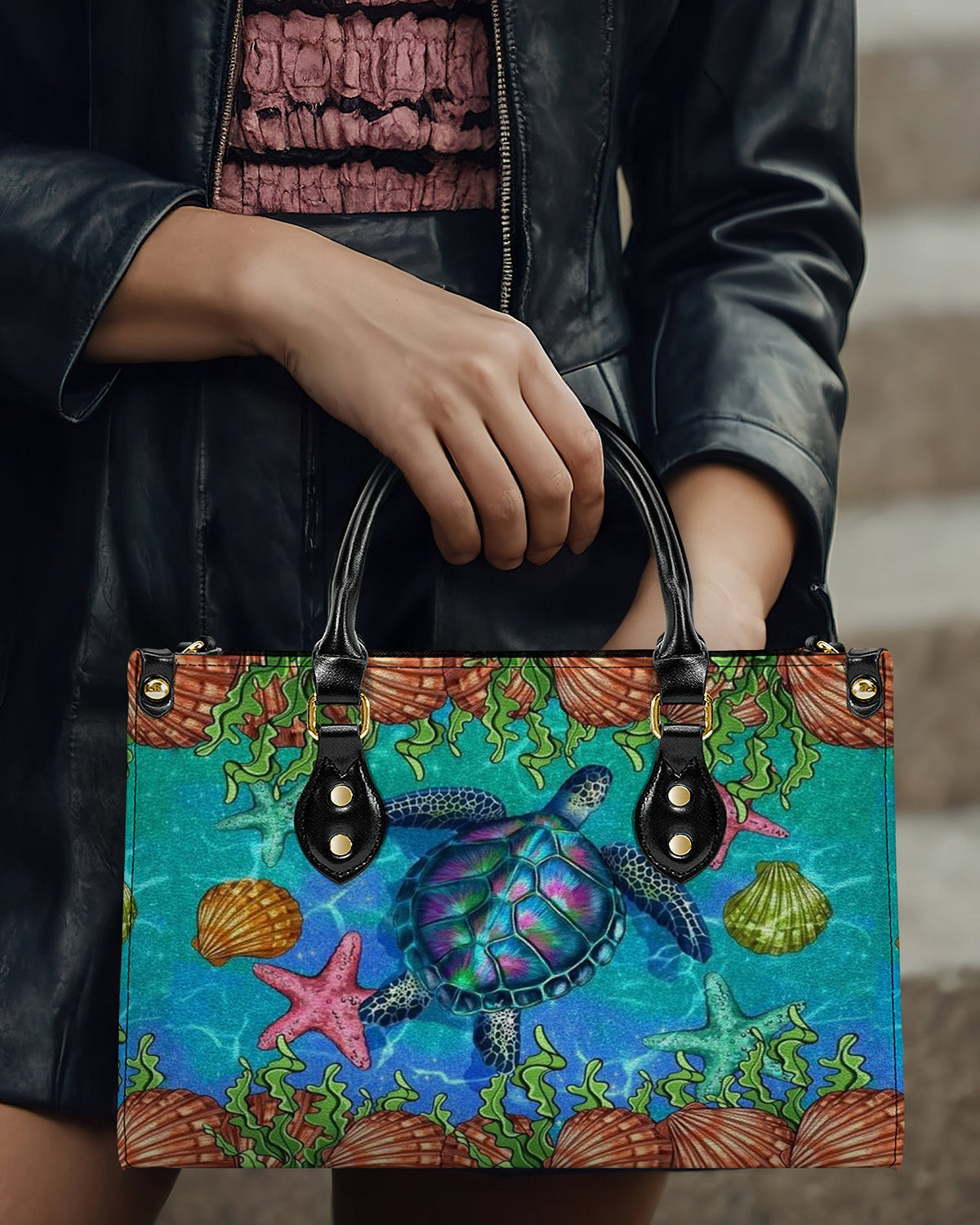 BLISSCORNERS TURTLE BEACH LEATHER HANDBAG