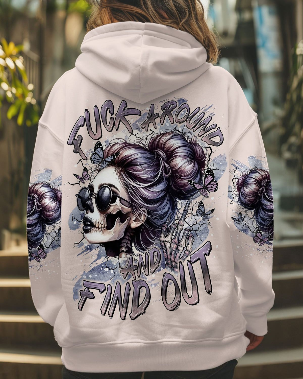 BLISSCORNERS BUCKLE UP BUTTERCUP B SWITCH SKULL MESSY BUN TIE DYE  ALL OVER PRINT