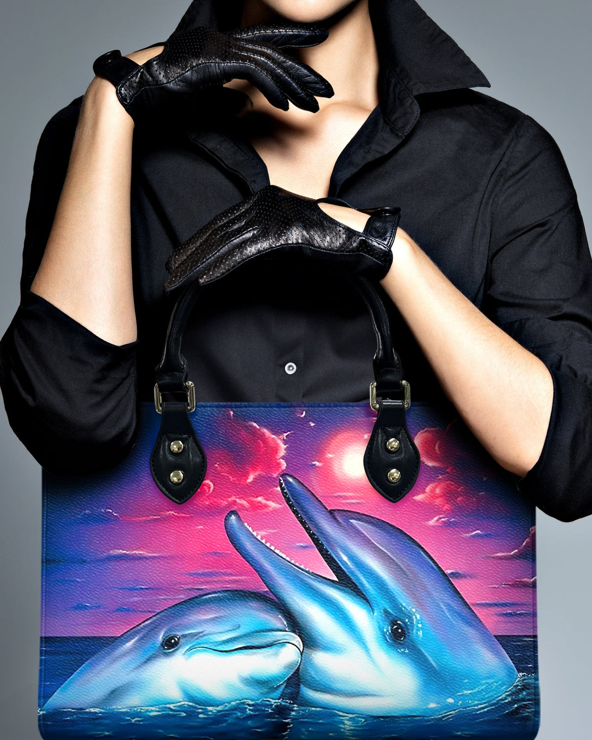 BLISSCORNERS DOLPHIN LOVE BEACH LEATHER HANDBAG