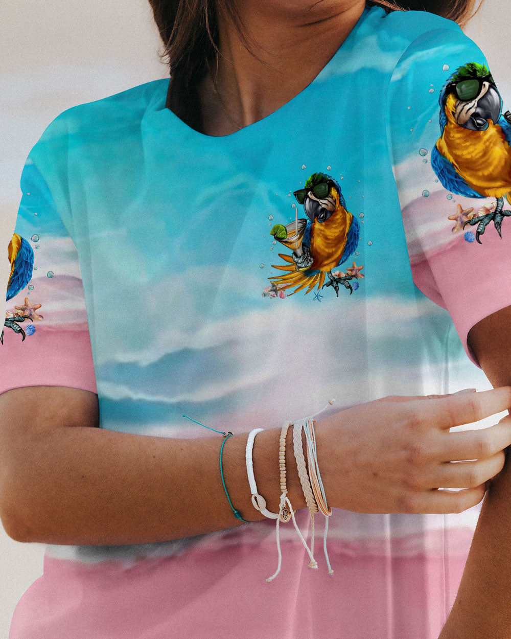 BLISSCORNERS IT'S 5 O'CLOCK SOMEWHERE PARROT ALL OVER PRINT