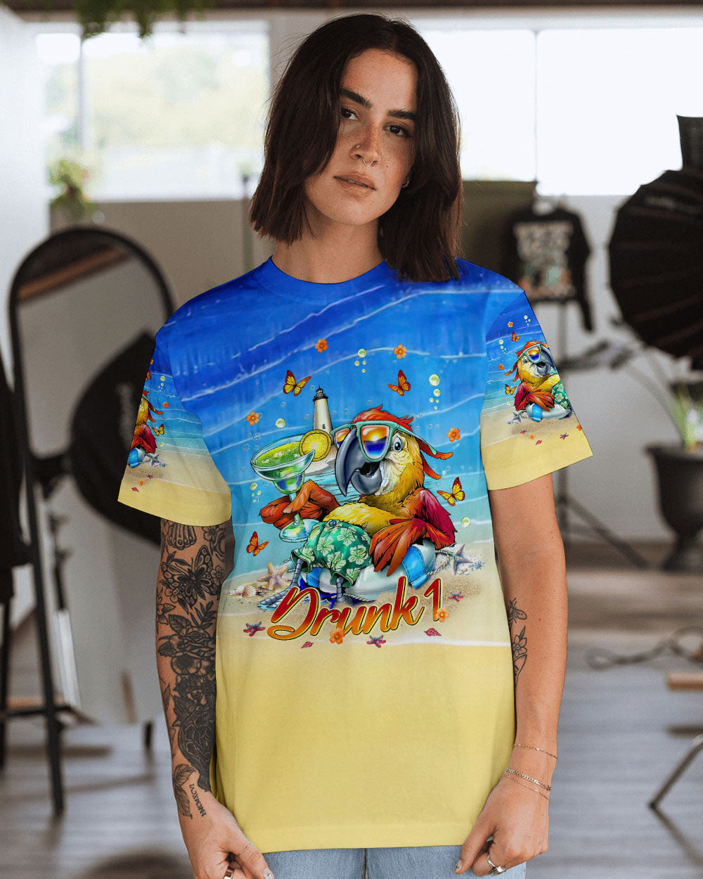 BLISSCORNERS IF LOST OR DRUNK PARROT ALL OVER PRINT