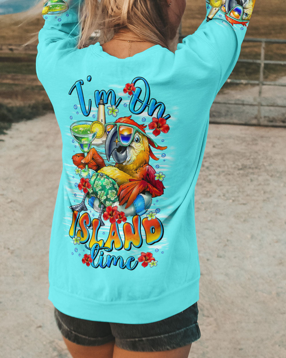 BLISSCORNERS I'M ON ISLAND TIME PARROT ALL OVER PRINT