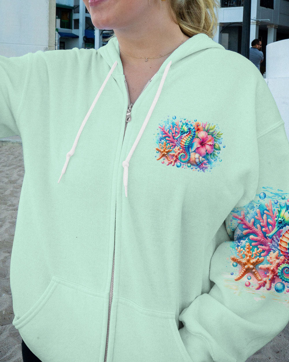 BLISSCORNERS SOME GIRLS ARE JUST BORN SEAHORSE ALL OVER PRINT