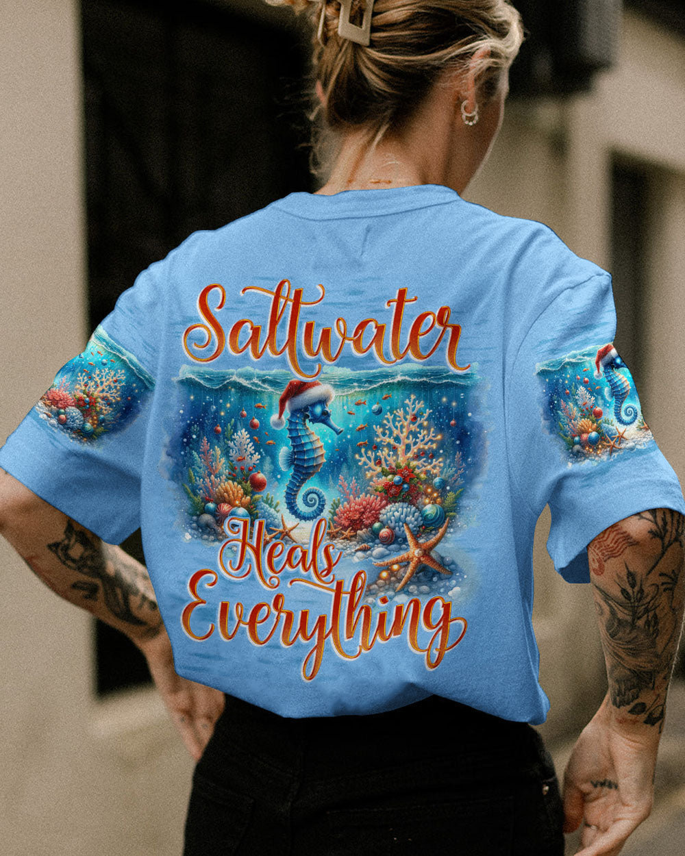 BLISSCORNERS SALTWATER HEALS EVERYTHING SEAHORSE CHRISTMAS ALL OVER PRINT