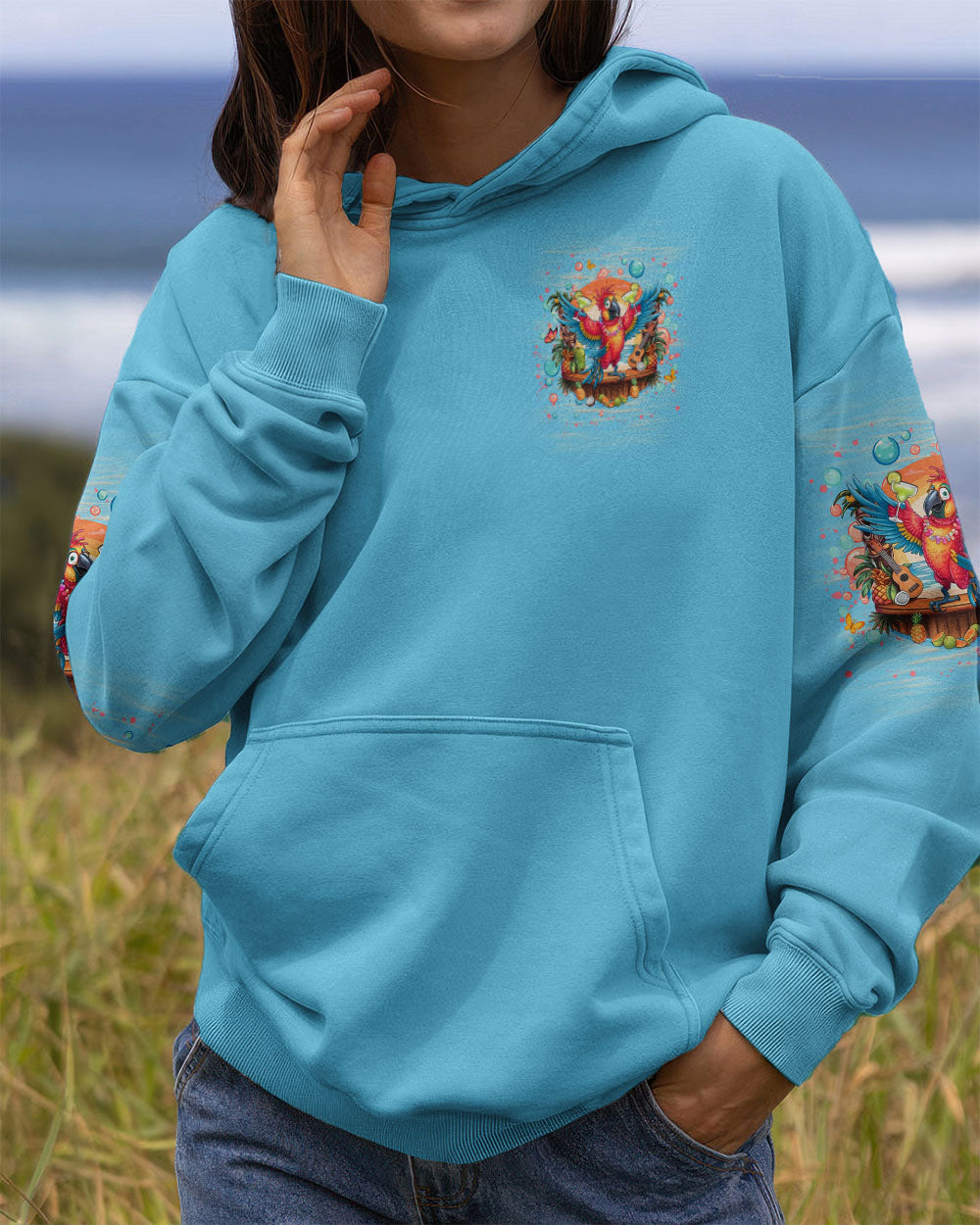 BLISSCORNERS IT'S 5 O'CLOCK SOMEWHERE PARROT ALL OVER PRINT