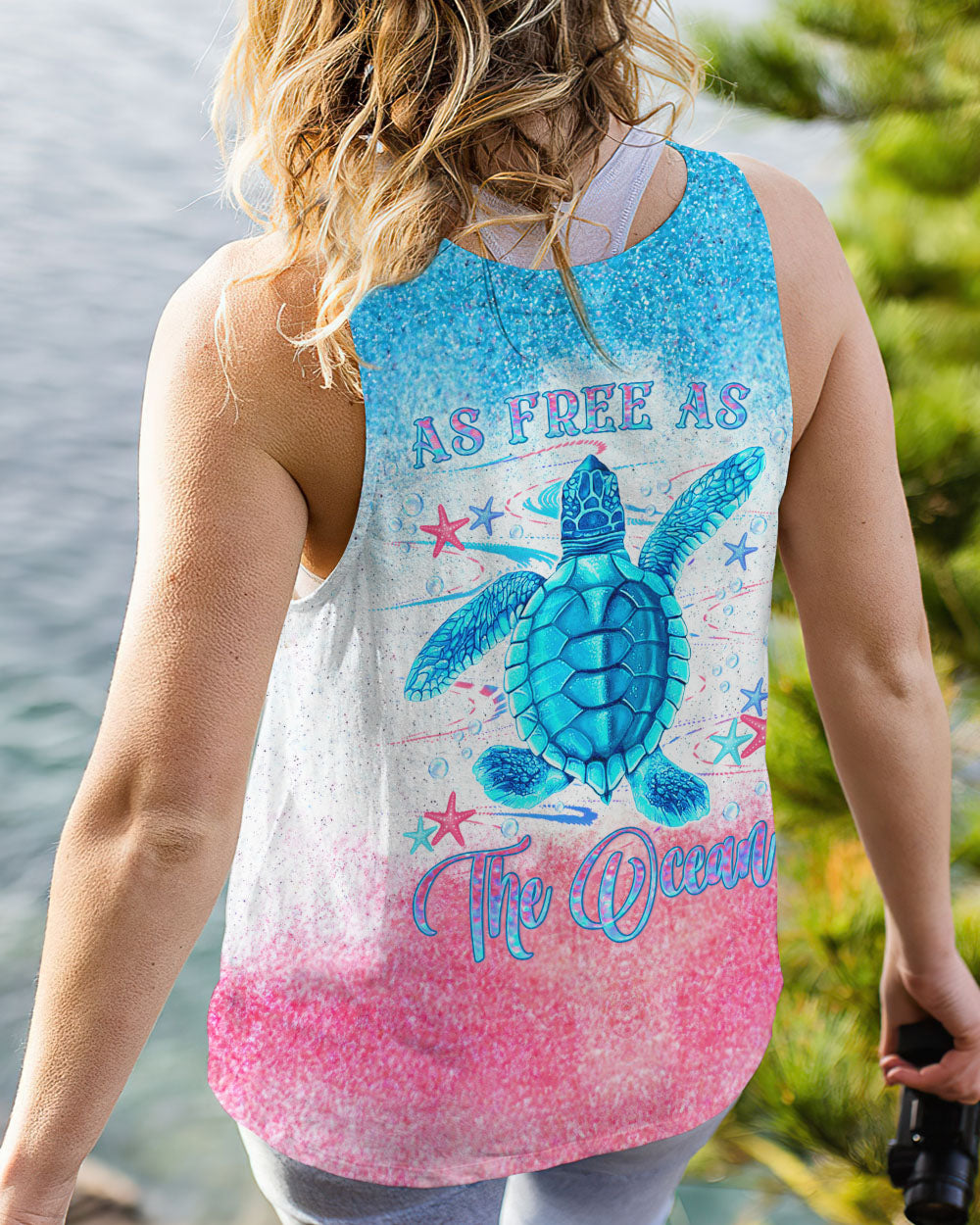 BLISSCORNERS AS FREE AS THE OCEAN TURTLE ALL OVER PRINT