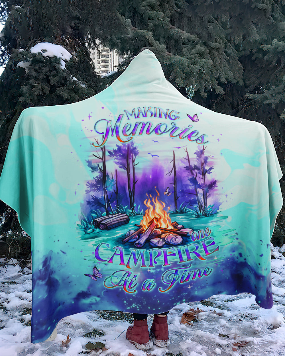 BLISSCORNERS MAKING MEMORIES ONE CAMPFIRE AT A TIME SHERPA BLANKET HOODIE
