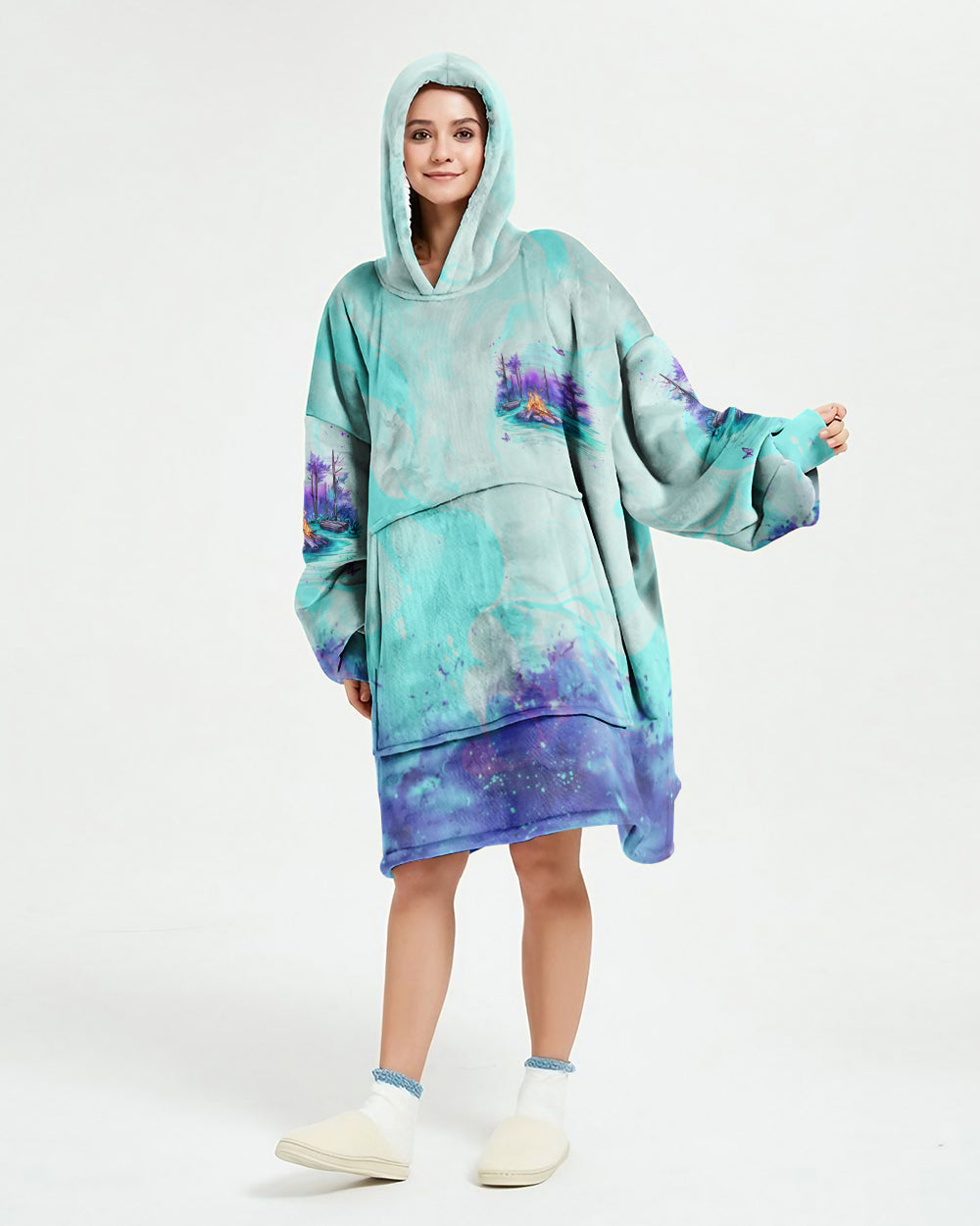 BLISSCORNERS MAKING MEMORIES ONE CAMPFIRE AT A TIME SHERPA BLANKET HOODIE