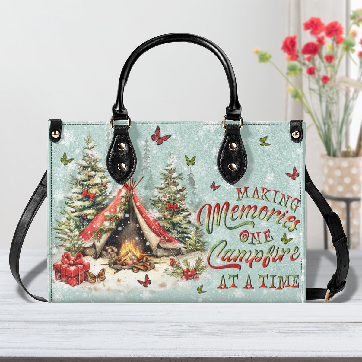 BLISSCORNERS MAKING MEMORIES ONE CAMPFIRE CHRISTMAS LEATHER HANDBAG
