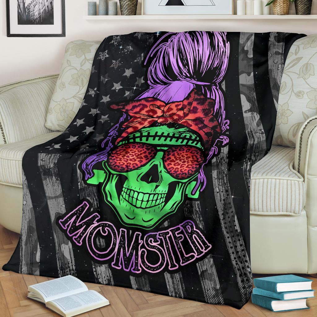 BLISSCORNERS MOMSTER BLANKET