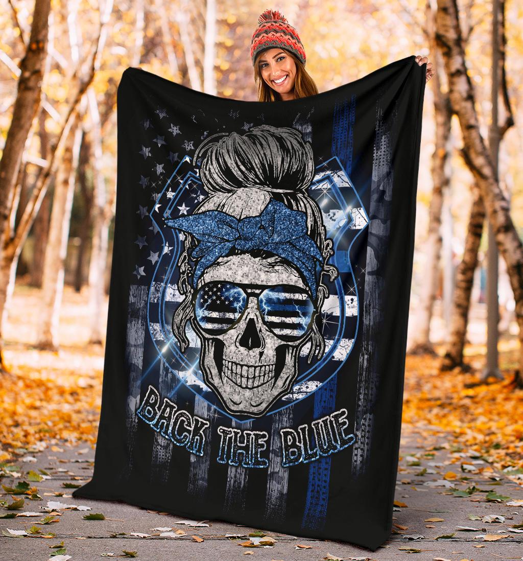 BLISSCORNERS BACK THE BLUE BLANKET