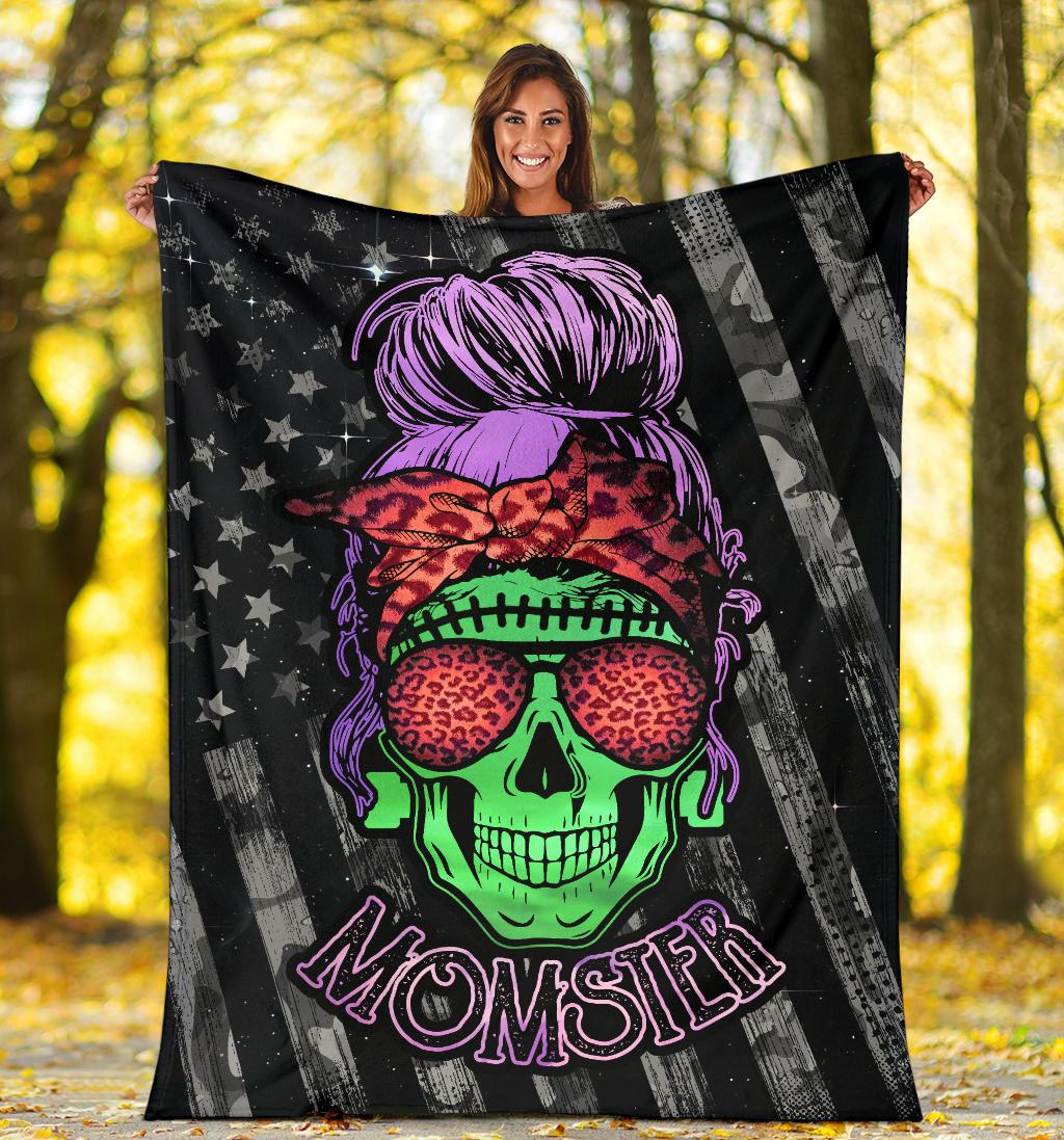 BLISSCORNERS MOMSTER BLANKET