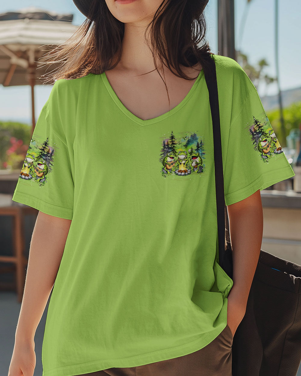 BLISSCORNERS MAKING MEMORIES ONE CAMPFIRE AT A TIME FROG ALL OVER PRINT
