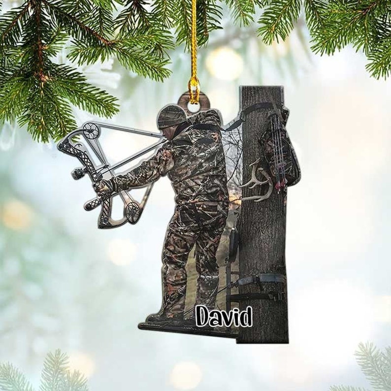 Blisscorners Personalized Hunting Man Christmas Ornament Gift for Deer Hunting Lovers