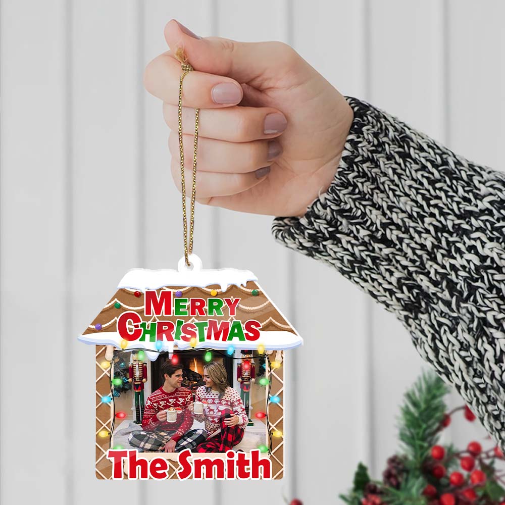Blisscorners Merry Christmas Family - Custom Photo And Family Name, Personalized Acrylic Ornament - Gift For Christmas2D Flat LM2111