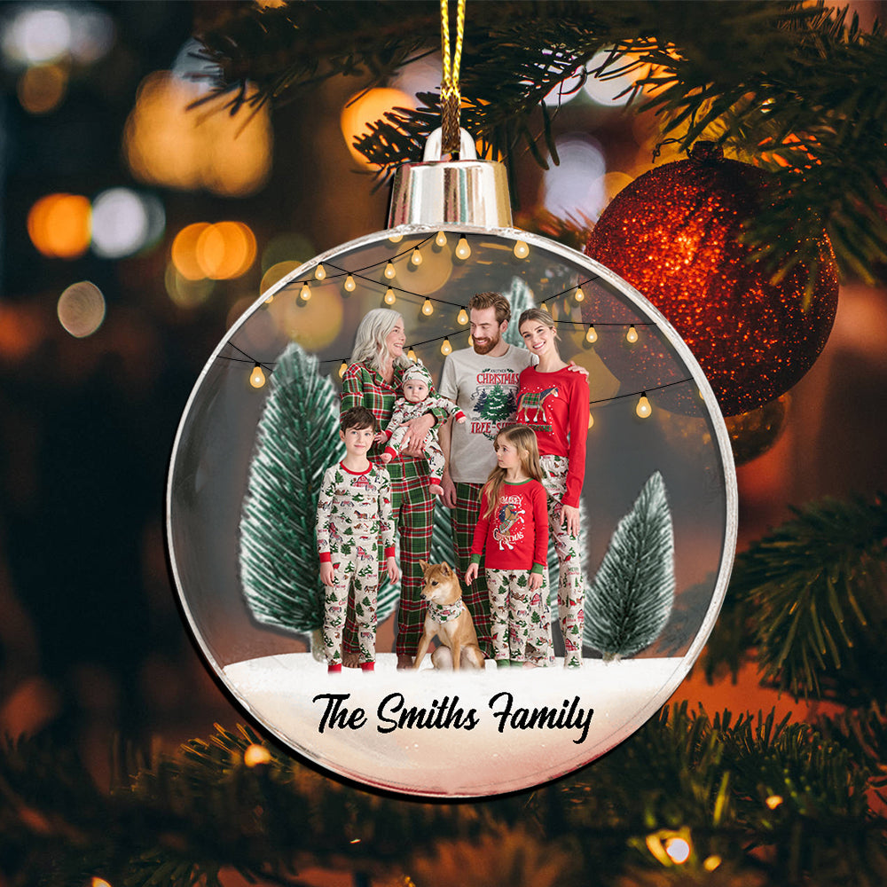 Blisscorners Family MerryChristmas - Custom Photo And Name, Personalized Acrylic Ornament - Gift For Christmas, Gift For Family2D Flat LM2111