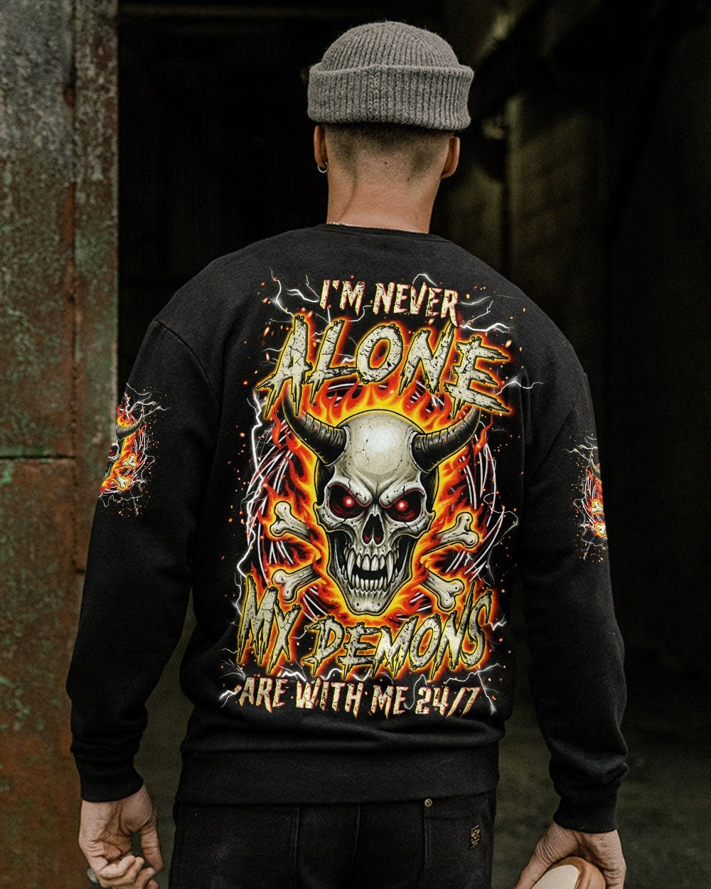 BLISSCORNERS I'M NEVER ALONE SKULL DEMON ALL OVER PRINT