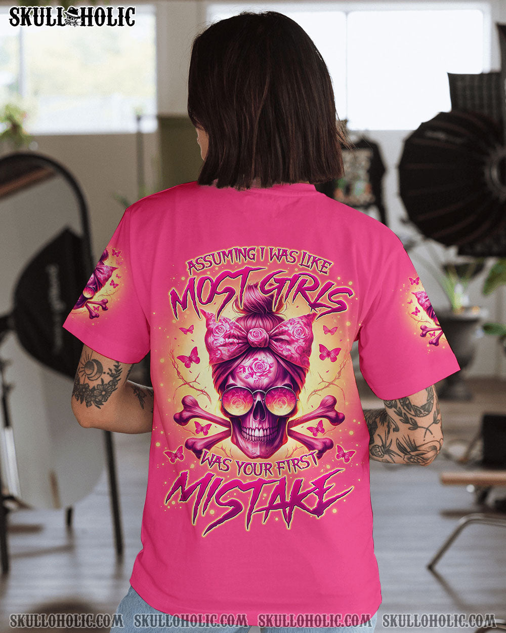 BLISSCORNERS I'M AN OLD WOMAN MESSY BUN SKULL ALL OVER PRINT