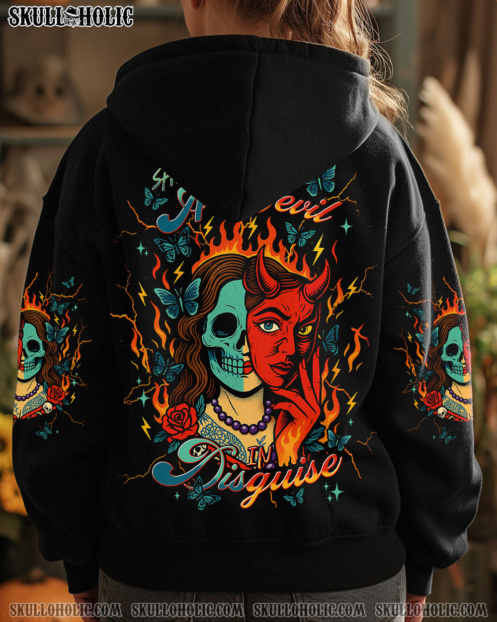 BLISSCORNERS SHE'S A DEVIL IN DISGUISE SKULL LADY ALL OVER PRINT