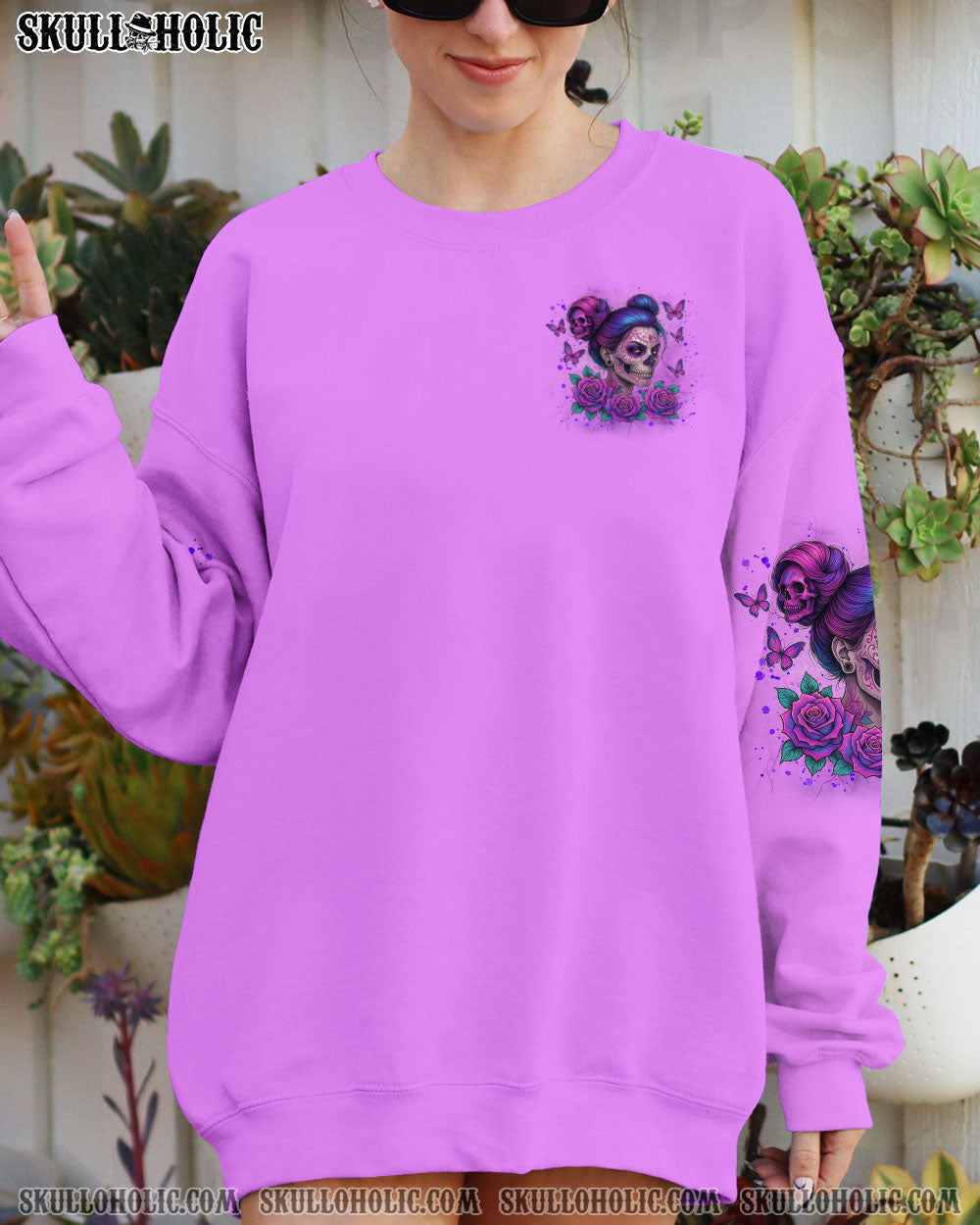 BLISSCORNERS I'M NOT JUST A MOM MESSY BUN  SKULL ALL OVER PRINT
