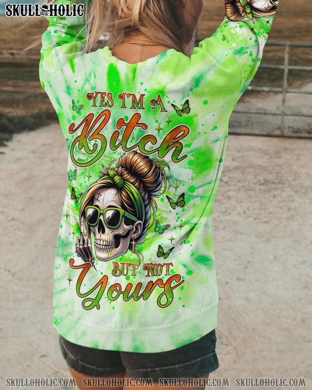 BLISSCORNERS I'M THE QUEEN SKULL MESSY BUN ALL OVER PRINT