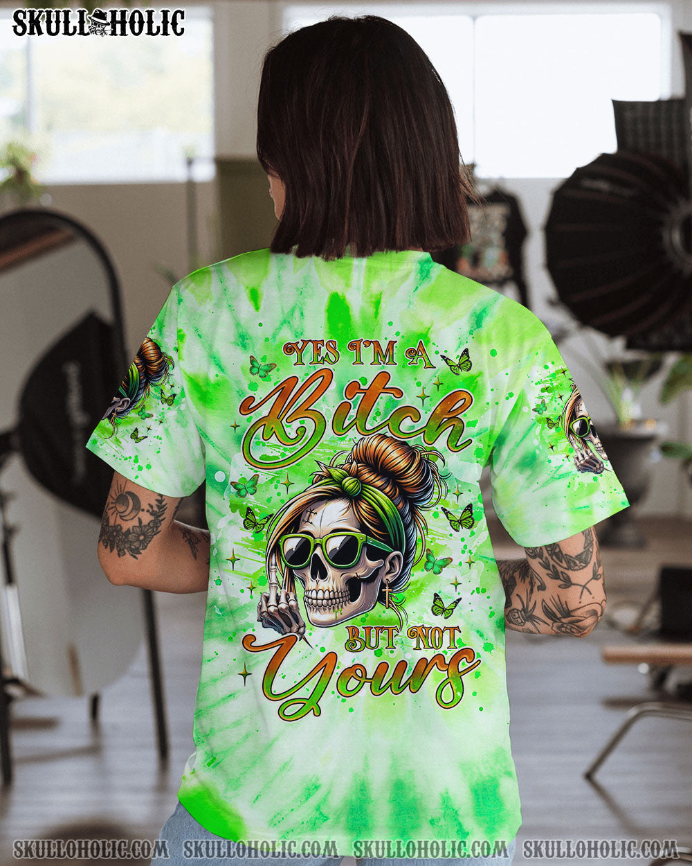 BLISSCORNERS I'M THE QUEEN SKULL MESSY BUN ALL OVER PRINT