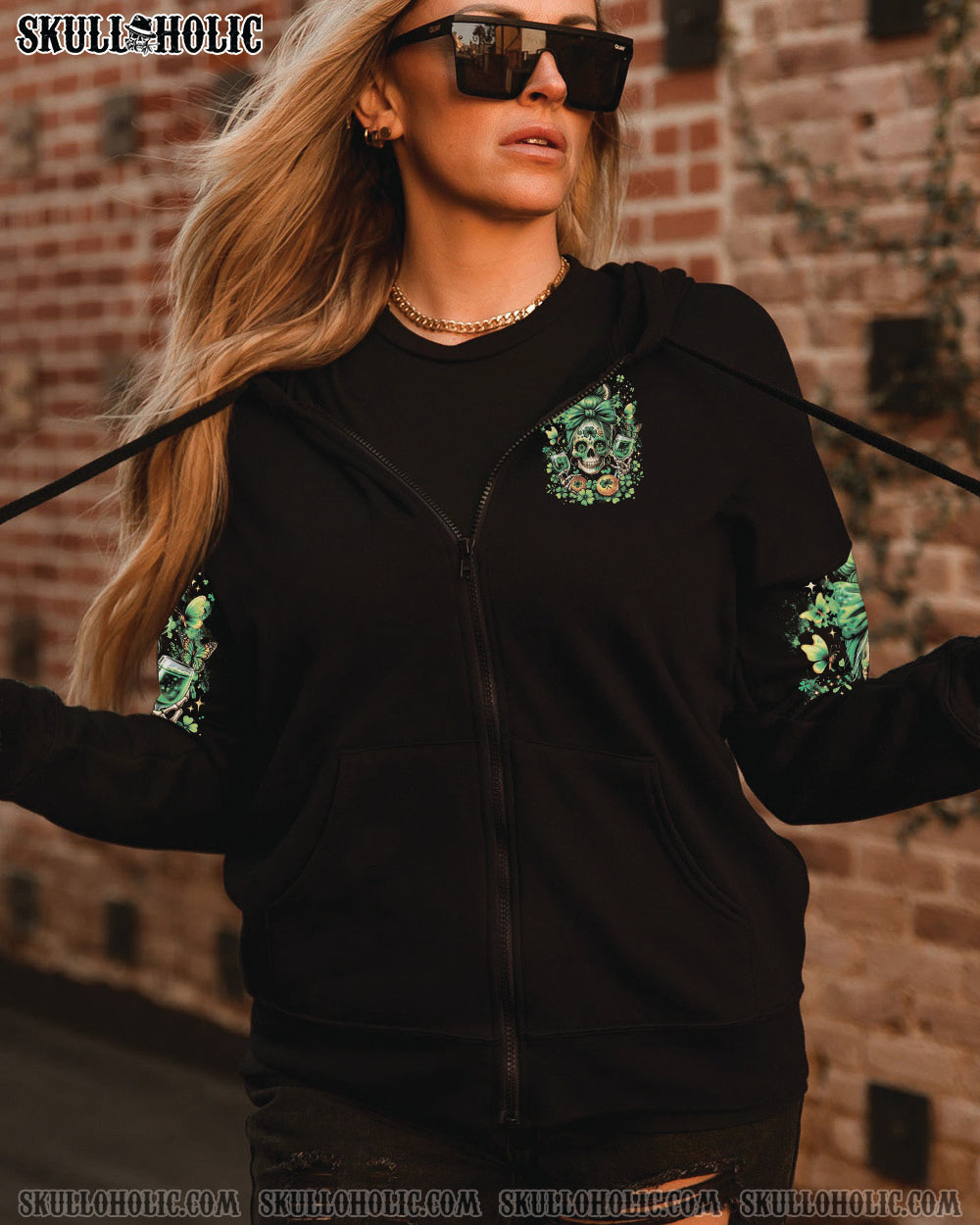 BLISSCORNERS DRINK UP B MESSY BUN SKULL PATRICK'S DAY ALL OVER PRINT