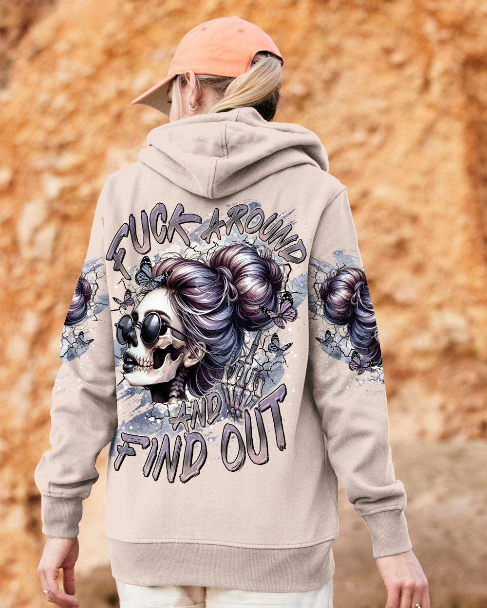 BLISSCORNERS BUCKLE UP BUTTERCUP B SWITCH SKULL MESSY BUN TIE DYE  ALL OVER PRINT
