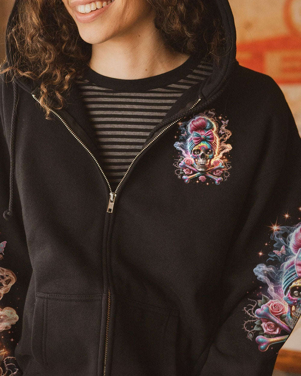 BLISSCORNERS SHE IS SUNSHINE MESSY BUN SKULL ALL OVER PRINT