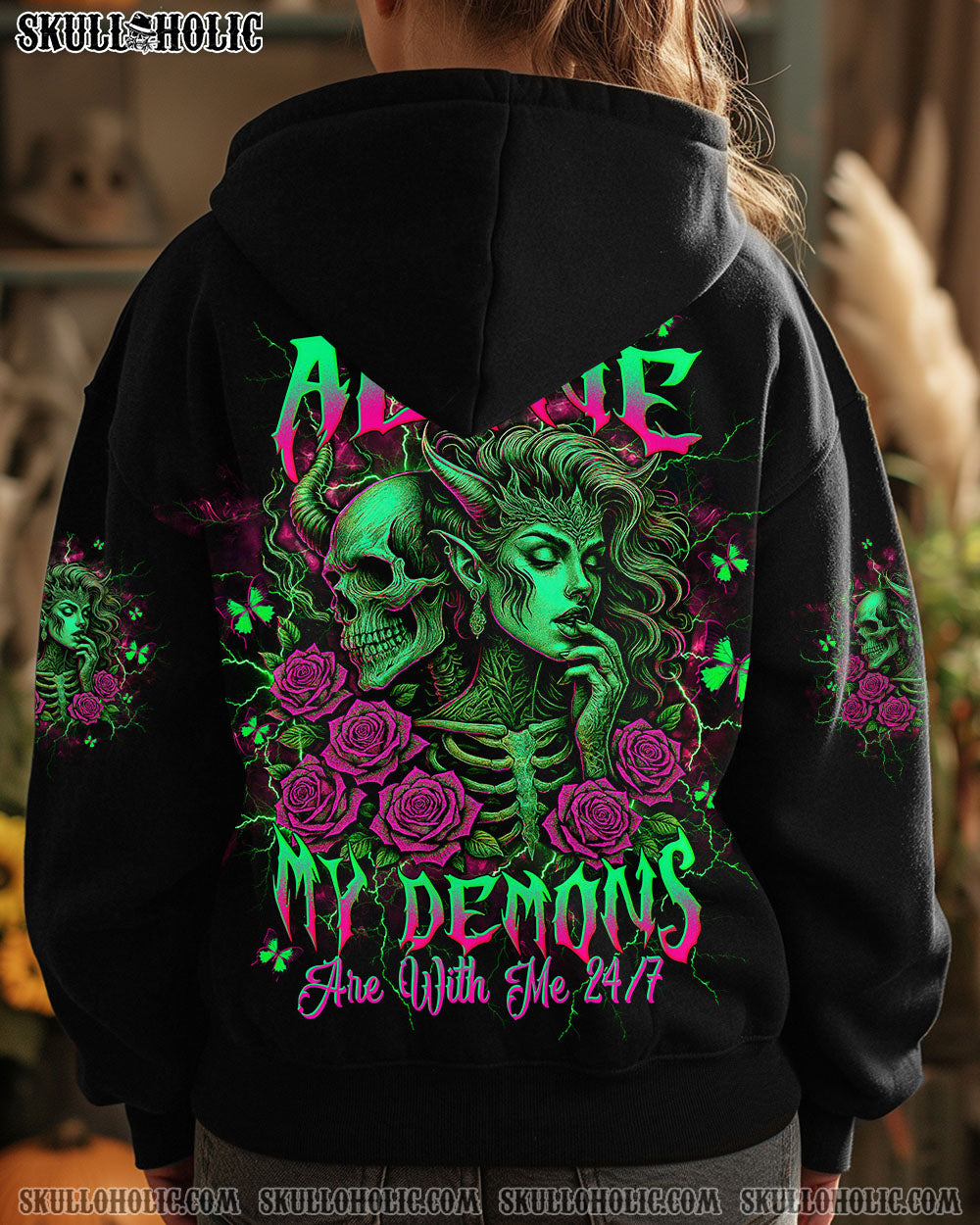 BLISSCORNERS I'M NEVER ALONE SKULL DEMON LADY ALL OVER PRINT