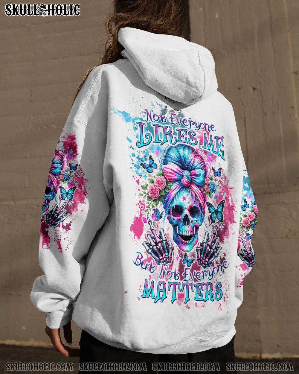 BLISSCORNERS B DUST I SPRINKLE THAT S ON EVERYTHING SKULL MESSY BUN WINGS ALL OVER PRINT