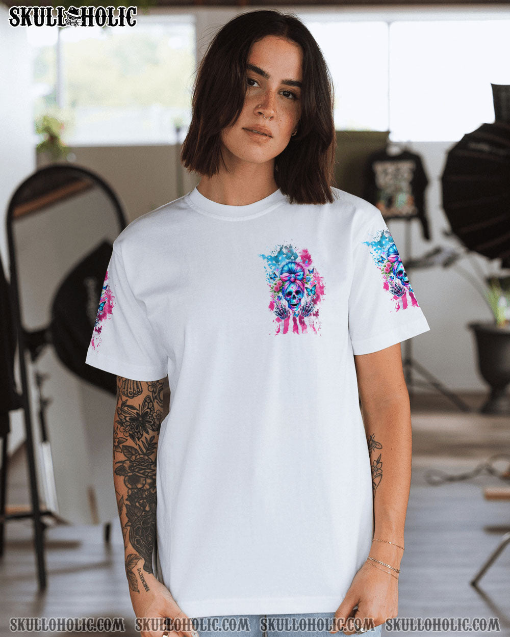 BLISSCORNERS B DUST I SPRINKLE THAT S ON EVERYTHING SKULL MESSY BUN WINGS ALL OVER PRINT