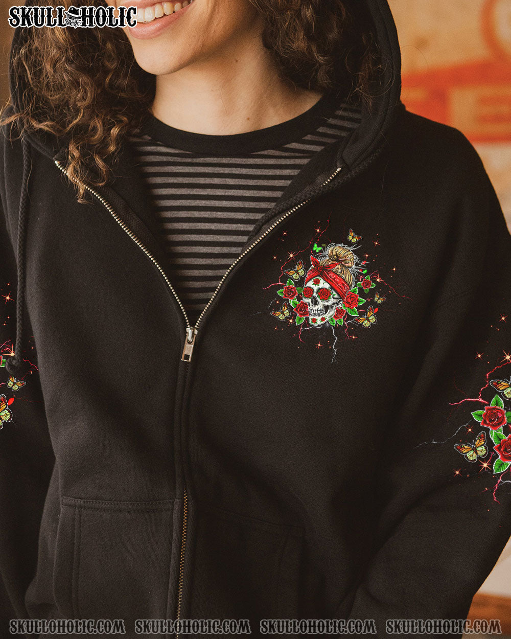 BLISSCORNERS I HOLD A BEAST AN ANGEL MESSY BUN ALL OVER PRINT