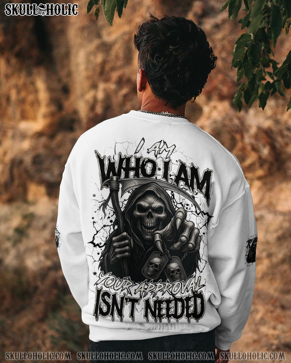 BLISSCORNERS I AM WHO I AM ALL OVER PRINT