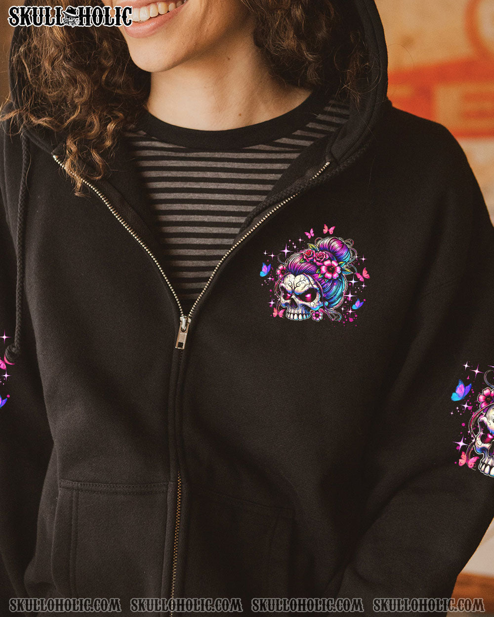 BLISSCORNERS THE GOOD GIRL IN ME ALL OVER PRINT
