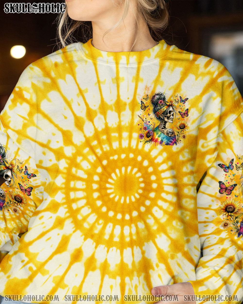 BLISSCORNERS SHE IS SUNSHINE MESSY BUN ALL OVER PRINT