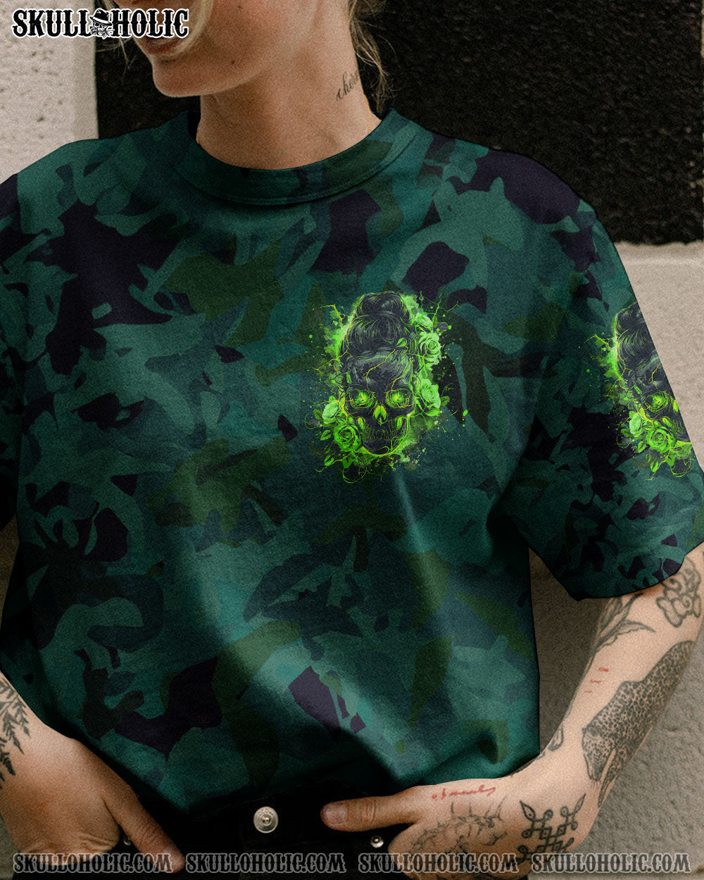 BLISSCORNERS THE GOOD GIRL IN ME ALL OVER PRINT