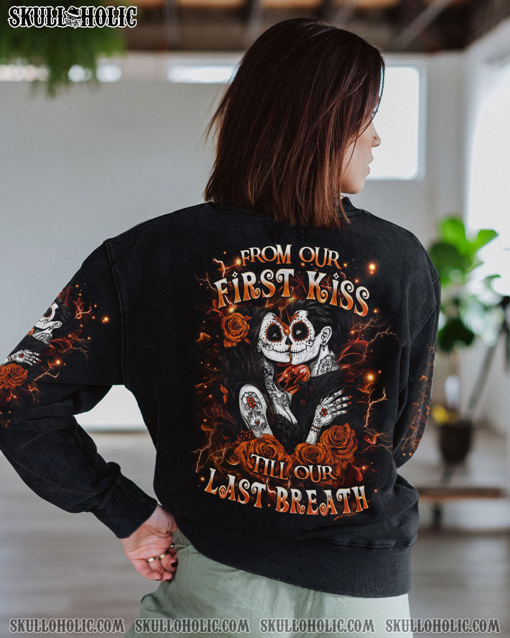 BLISSCORNERS FROM OUR FIRST KISS SKULL COUPLE ALL OVER PRINT