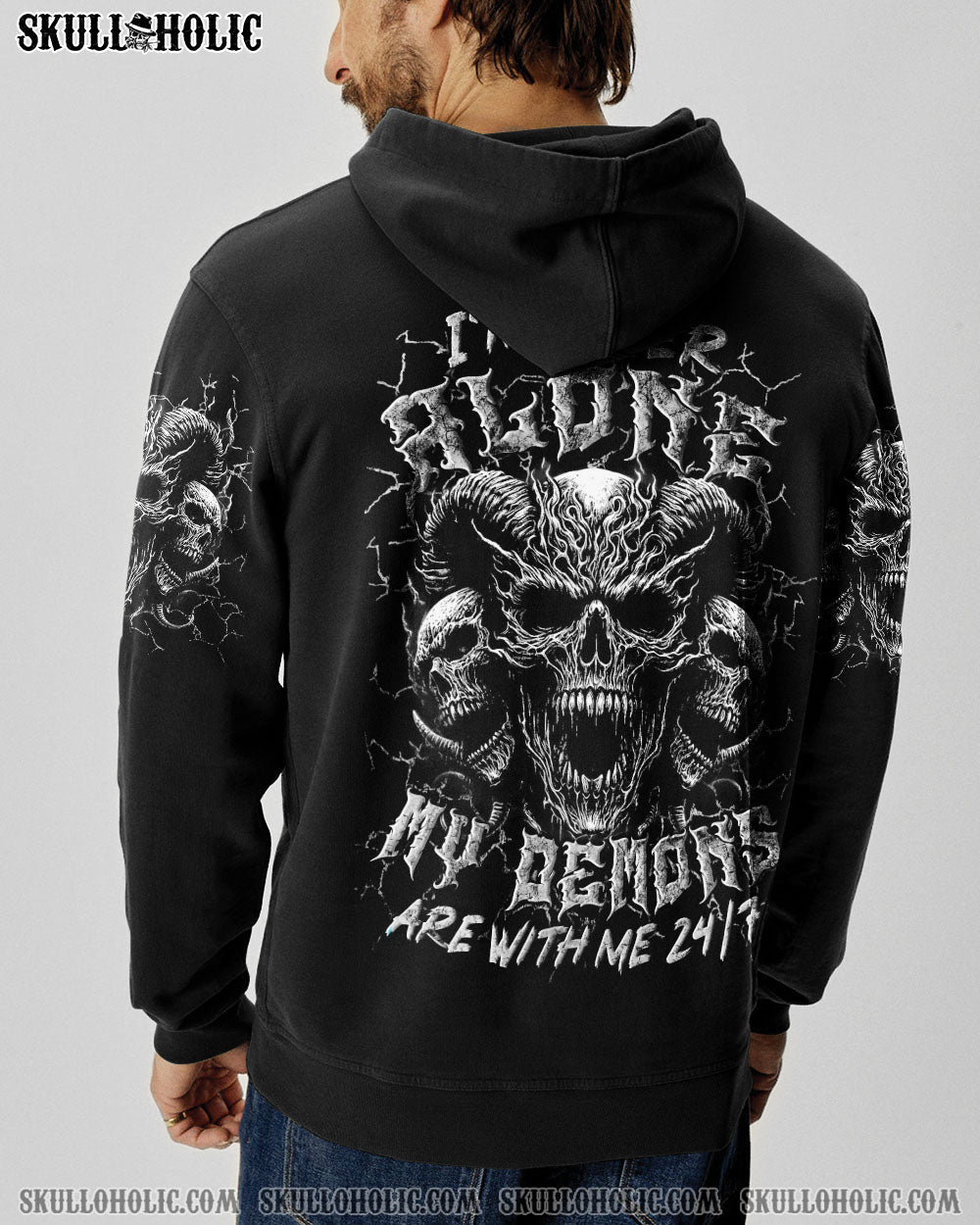 BLISSCORNERS I'M NEVER ALONE SKULL DEMON ALL OVER PRINT