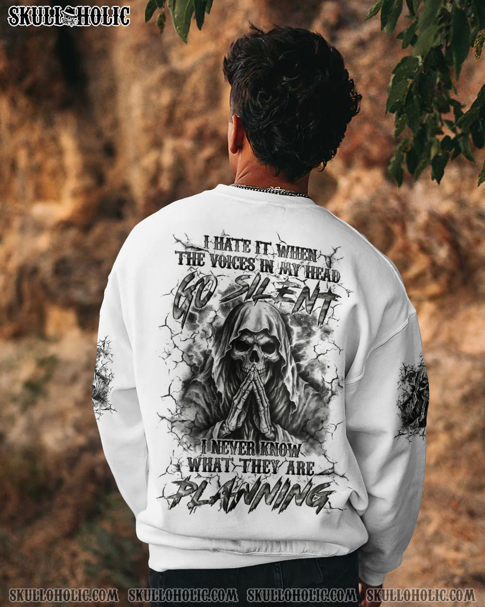 BLISSCORNERS I HATE IT WHEN THE VOICES IN MY HEAD GO SILENT ALL OVER PRINT
